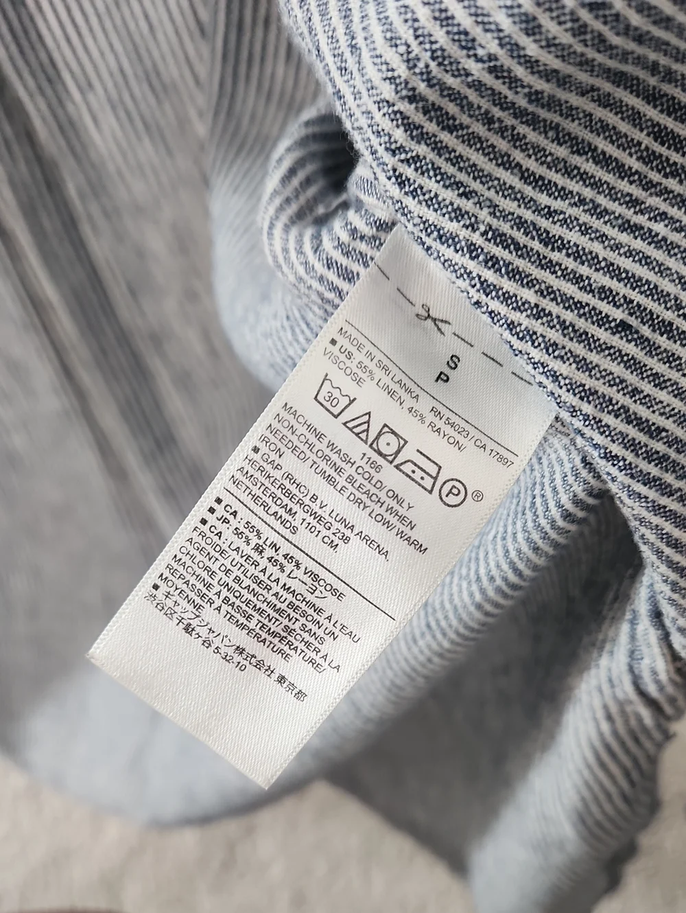 Banana Republic | Linen Shirt - White and Navy Stripes, Size Small